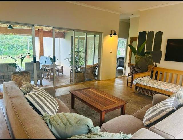 3 BEDROOM HOUSE FOR SALE IN ZINI RIVER ESTATE